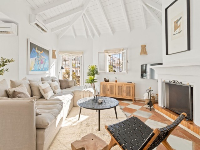 Adosado con 2 Dormitorios  en La Heredia