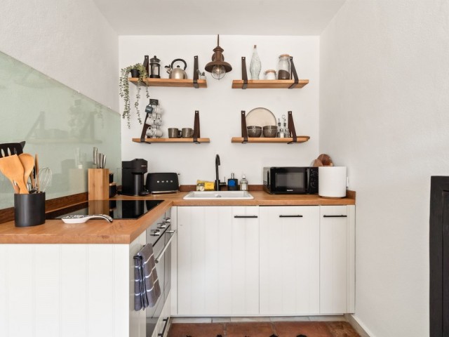 Adosado con 2 Dormitorios  en La Heredia