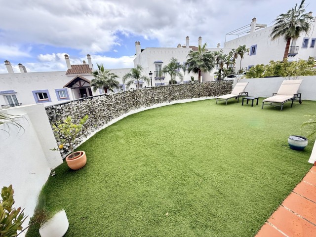 3 Bedrooms Apartment in Benahavís