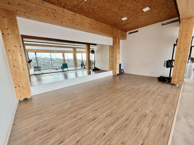 3 Bedrooms Apartment in Benahavís