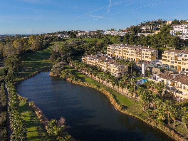 3 Bedrooms Apartment in Benahavís