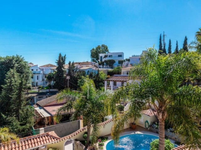 5 Schlafzimmer Villa in Nueva Andalucía