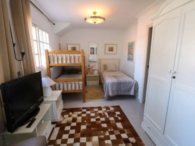 5 Schlafzimmer Villa in Nueva Andalucía