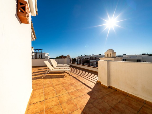Penthouse in Casares Playa