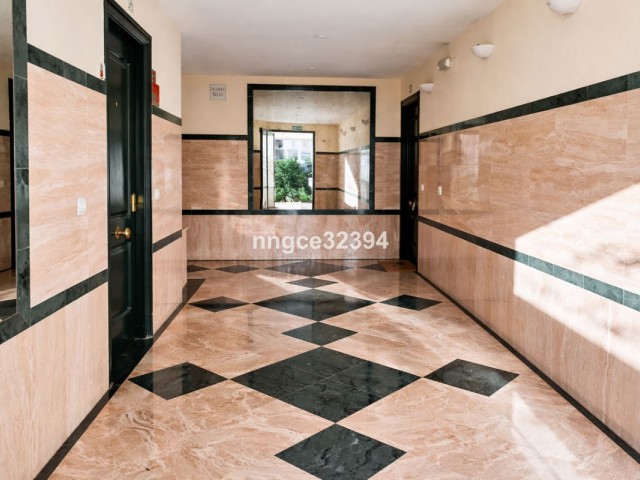 2 Makuuhuoneen Huoneisto Puerto Banús