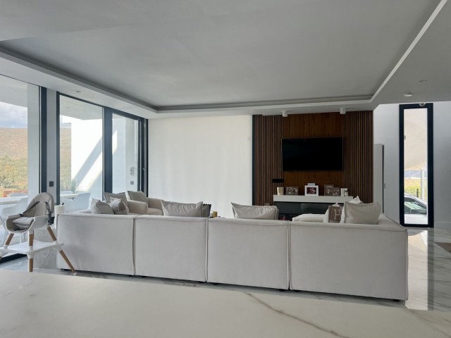 4 Slaapkamer Villa in La Cala Golf