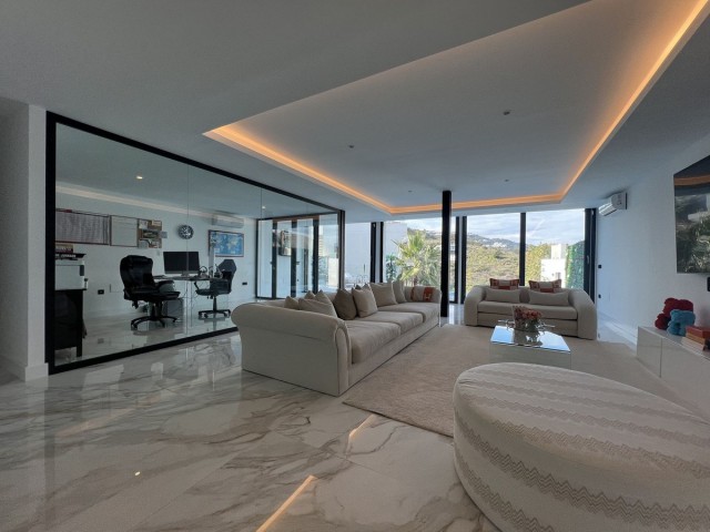 4 Slaapkamer Villa in La Cala Golf