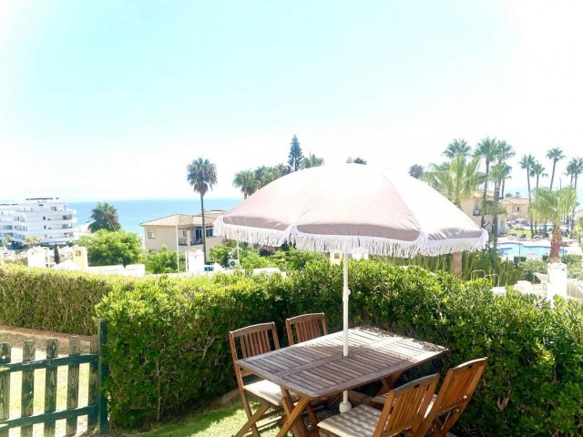 Adosado con 2 Dormitorios  en Mijas Costa