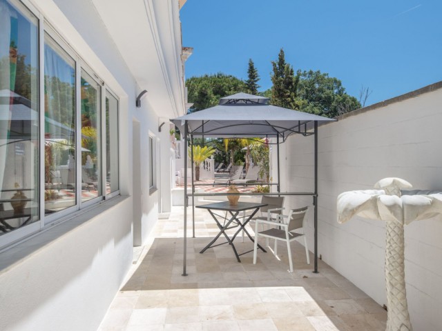 Villa con 10 Dormitorios  en Marbella