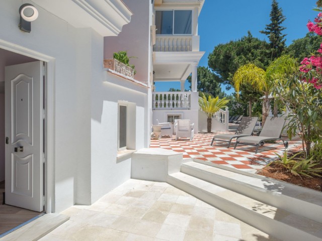 Villa con 10 Dormitorios  en Marbella