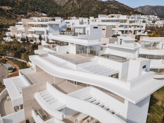 3 Makuuhuoneen Huoneisto Ojén