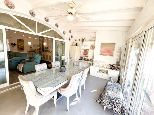 3 Bedrooms Villa in Estepona