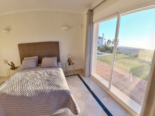 4 Bedrooms Villa in Sierra Blanca