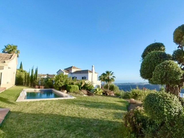 4 Bedrooms Villa in Sierra Blanca