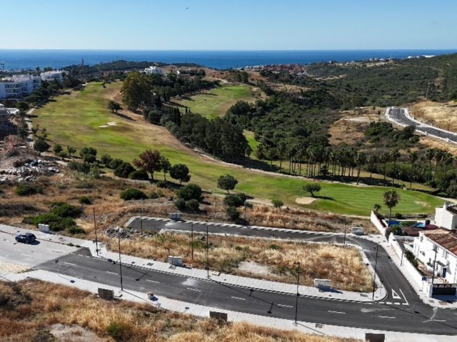  Plot in Estepona