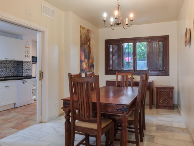 3 Schlafzimmer Reihenhaus in La Duquesa