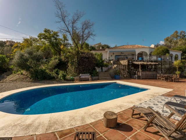4 Bedrooms Villa in Alhaurín el Grande