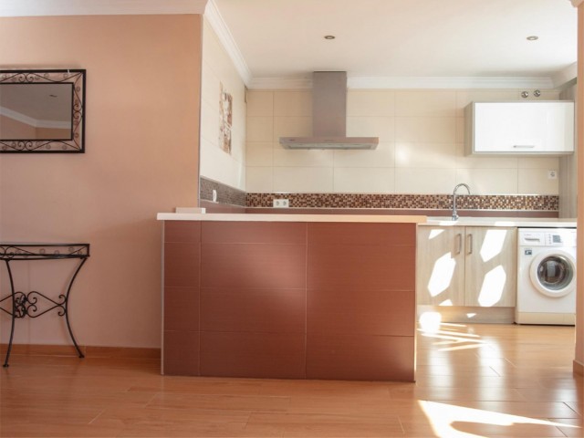 Apartment, San Pedro de Alcántara, R5300602