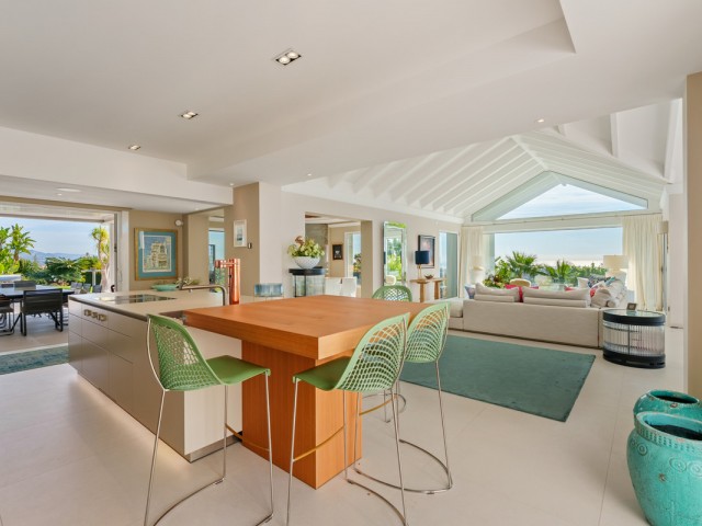 Villa con 9 Dormitorios  en Benahavís