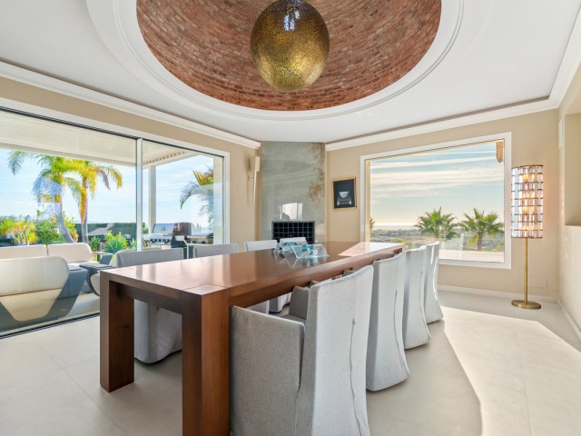 Villa con 9 Dormitorios  en Benahavís