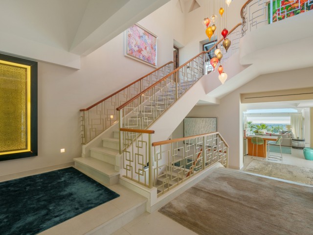 Villa con 9 Dormitorios  en Benahavís