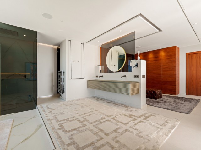 Villa con 9 Dormitorios  en Benahavís