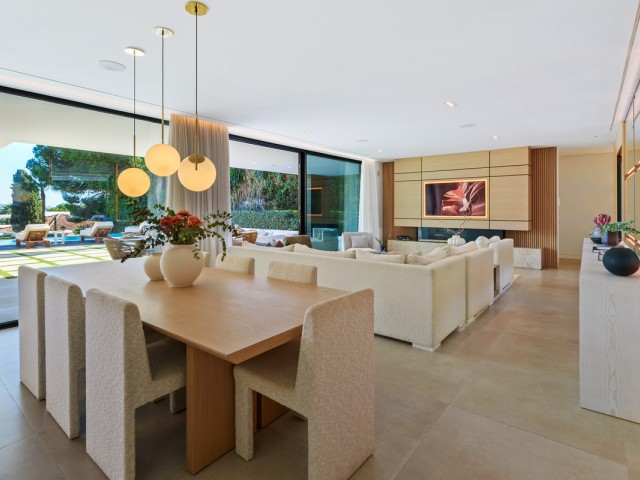 5 Schlafzimmer Villa in Nueva Andalucía