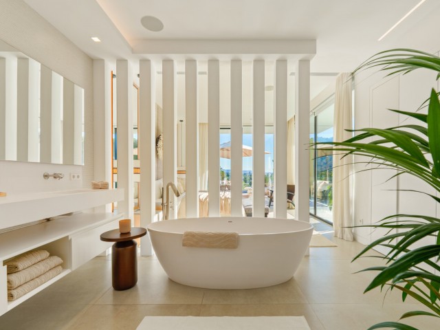 5 Schlafzimmer Villa in Nueva Andalucía