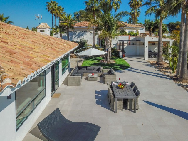 4 Makuuhuoneen Huvila Sierrezuela