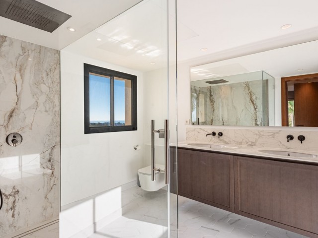 2 Schlafzimmer Apartment in Nueva Andalucía