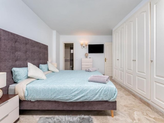 4 Schlafzimmer Reihenhaus in Nueva Andalucía