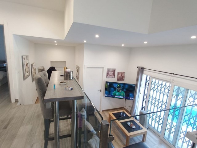 6 Sovrums Villa i El Faro