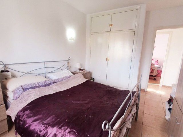 Villa con 6 Dormitorios  en El Faro