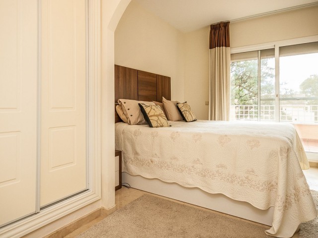 2 Bedrooms Apartment in Elviria