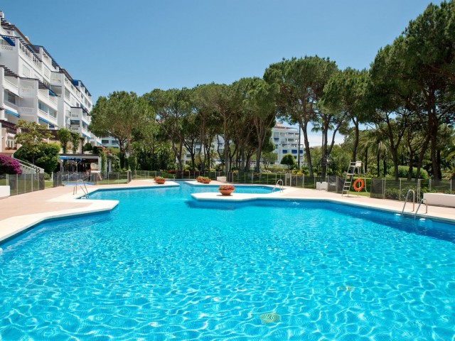 2 Schlafzimmer Apartment in Puerto Banús