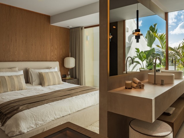 4 Schlafzimmer Reihenhaus in Nueva Andalucía