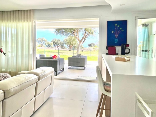 3 Schlafzimmer Apartment in San Roque Club