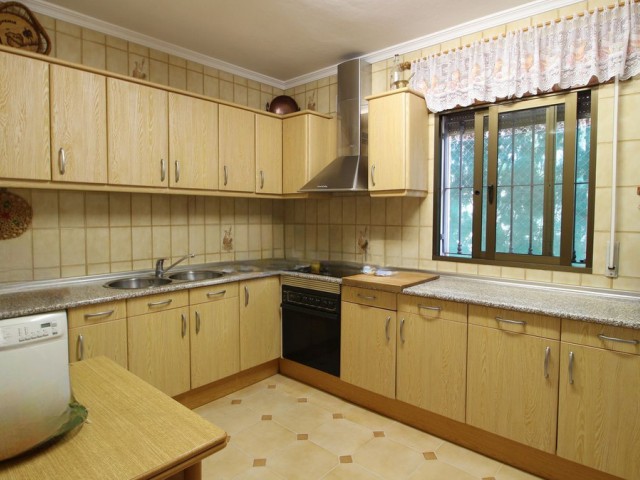4 Soveroms Leilighet i Campo Mijas