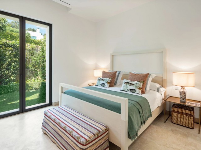 Villa avec 6 Chambres  à Casares