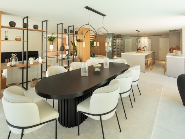 4 Schlafzimmer Villa in Nueva Andalucía