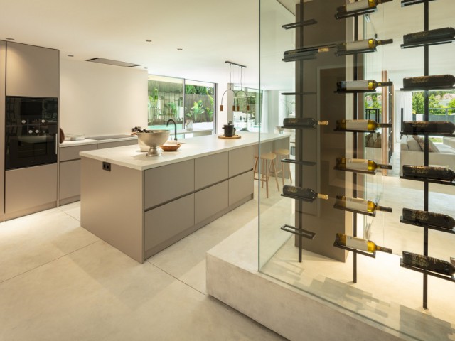 4 Schlafzimmer Villa in Nueva Andalucía