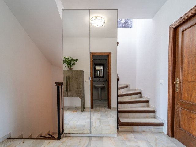 3 Bedrooms Townhouse in Marbella