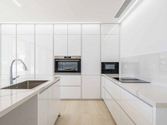 5 Bedrooms Villa in Sotogrande