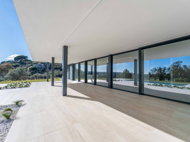 5 Bedrooms Villa in Sotogrande