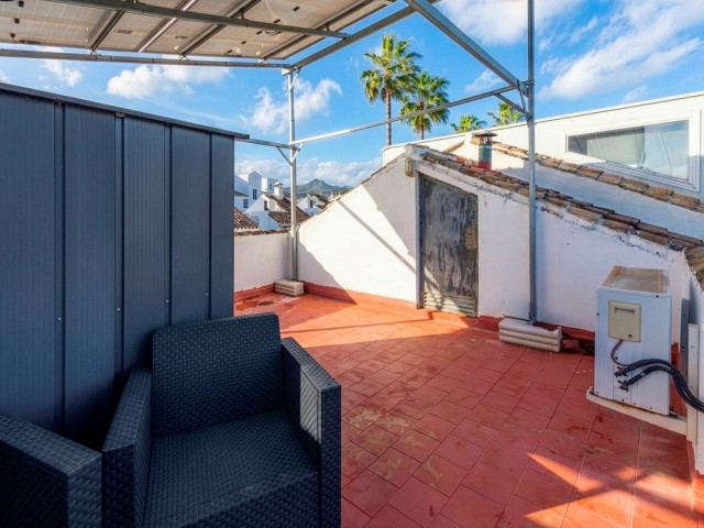 3 Bedrooms Townhouse in Estepona
