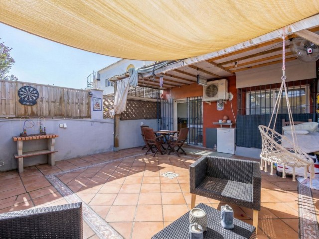 3 Bedrooms Townhouse in Estepona