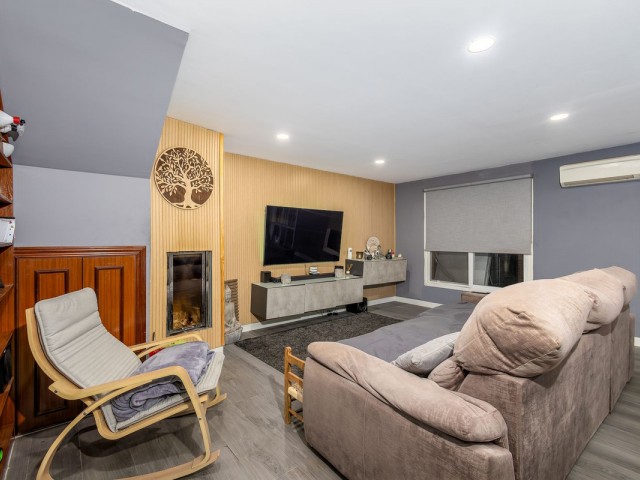 3 Bedrooms Townhouse in Estepona