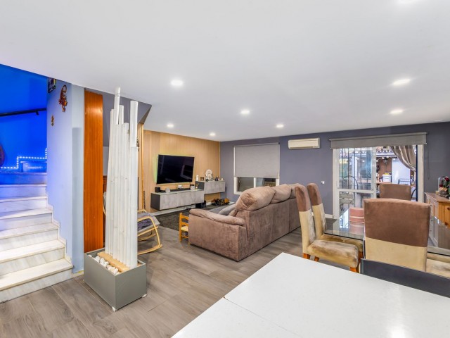 3 Bedrooms Townhouse in Estepona