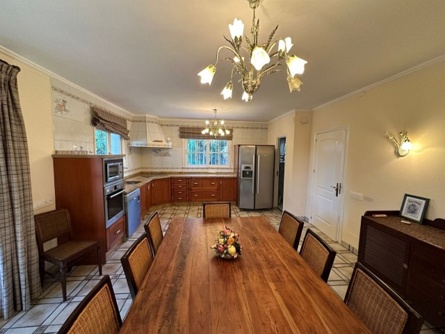 5 Soveroms Villa i Marbesa