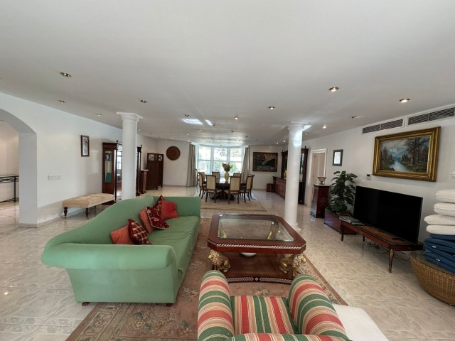 5 Soveroms Villa i Marbesa